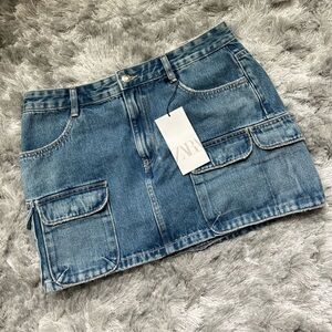 NWT Zara Denim Cargo Skirt Size Large